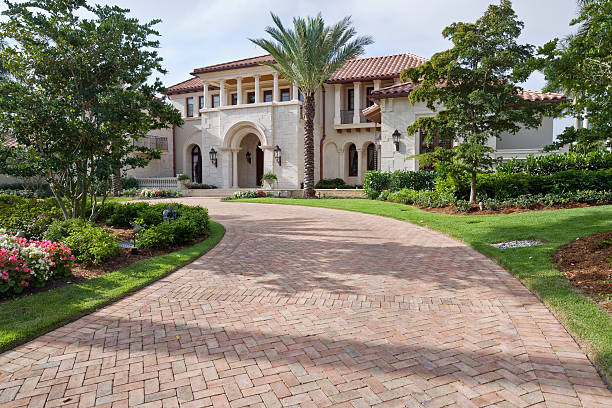 Best Driveway Paving Contractor  in Granvle, IL